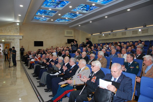 Ветераны из России призвали украинских товарищей не допустить в их стране применения военной силы против народа