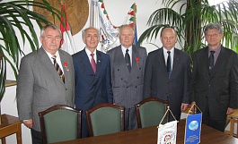 A meeting of colleagues on the banks of the Danube River